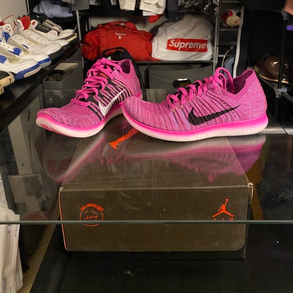 Brand New - Women’s Nike Free RN - Pink/Black - Picture 2 of 8